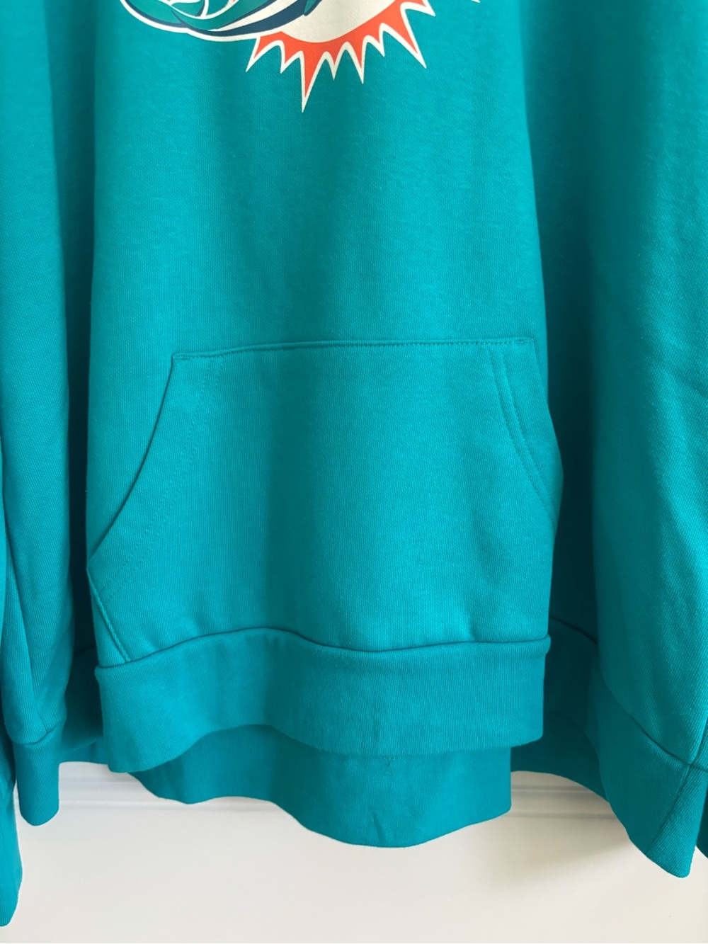 NWT Women’s Fanatics Miami Dolphins Teal Pullover Hoodie w/Tagovailo #1 Logo - Picture 4 of 12